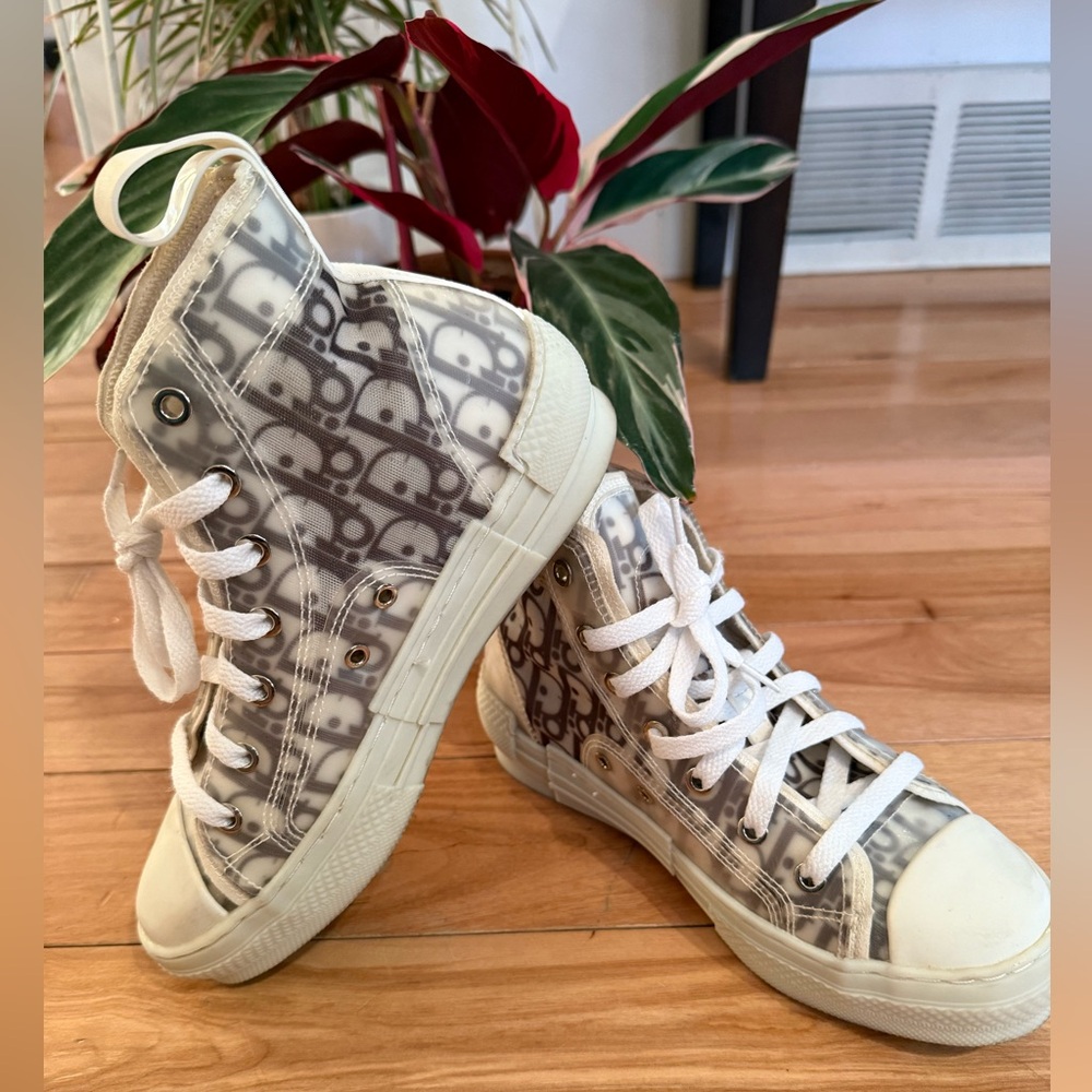 Dior High-Top Sneakers - White and Gray size 36